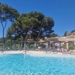 Sur Golf De L'isle-sur-la-sorgue Appartement Saumane-de-Vaucluse